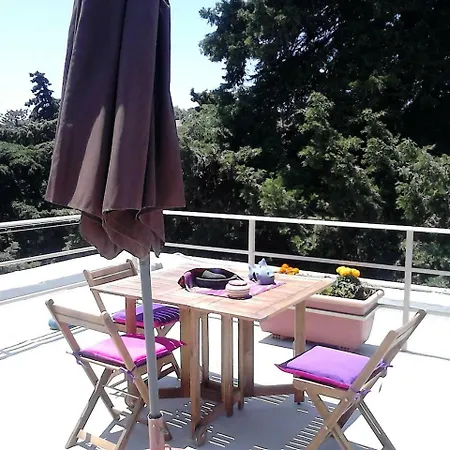 Park House -beside The Medieval Town Of Rhodes Appartement